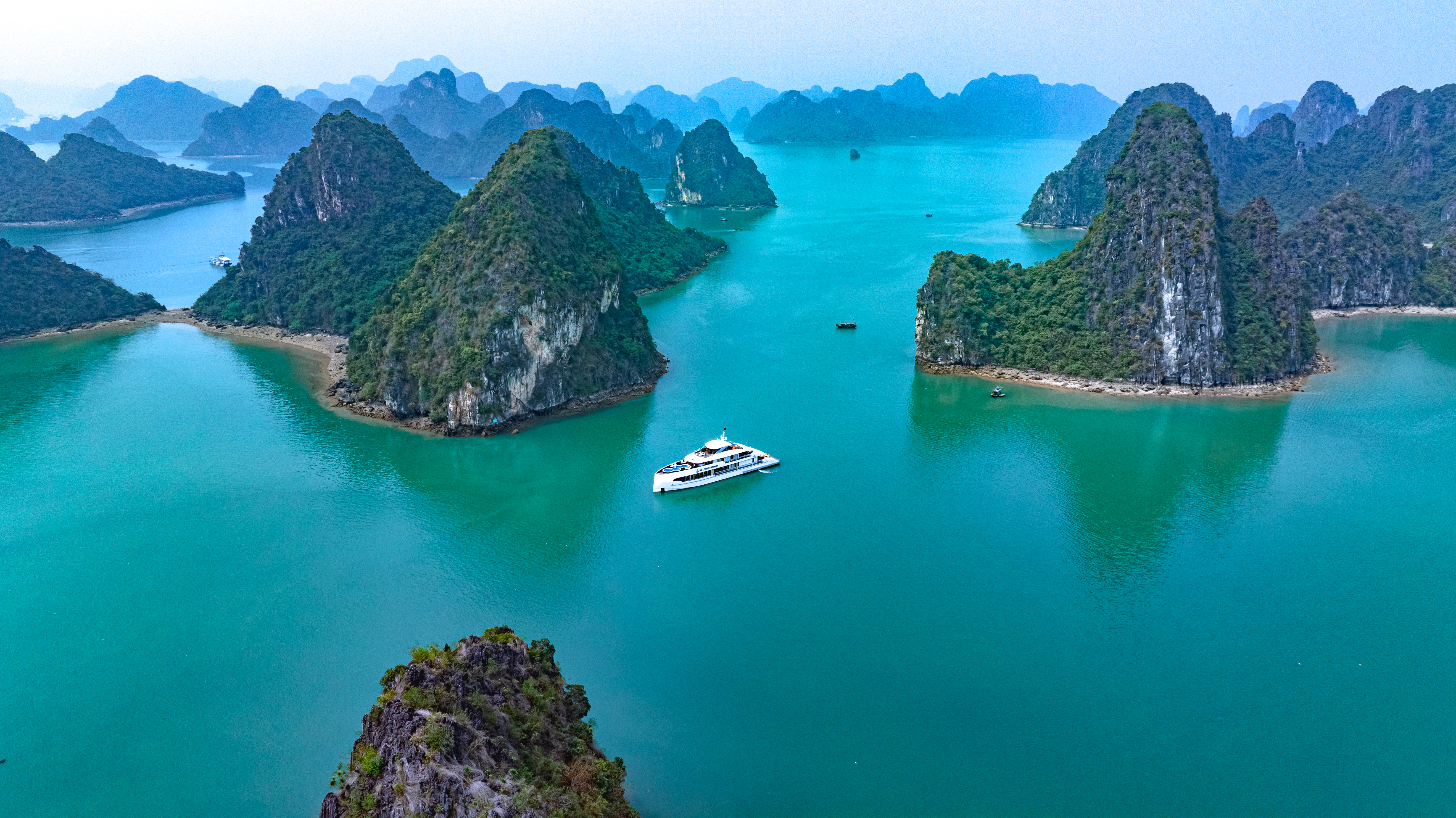 Halong Symphony Day Cruise - Image 5