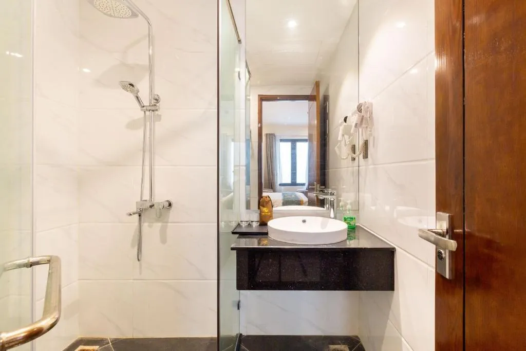 Silk Hong Ha Hotel, Vietnam gallery image
