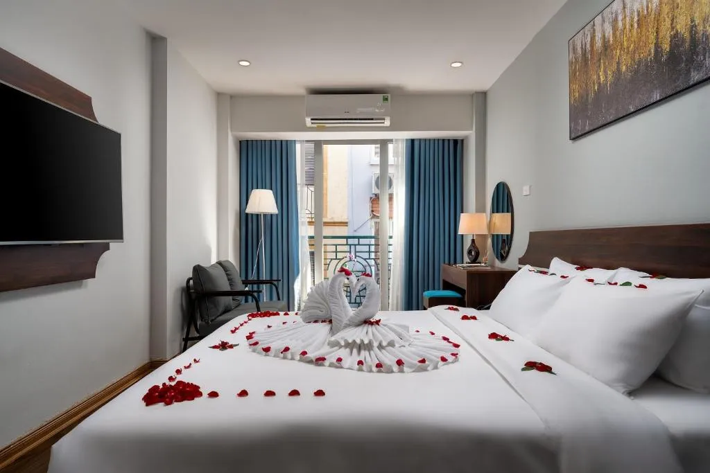 Astoria Hotel – St Joseph Cathedral Hanoi gallery image