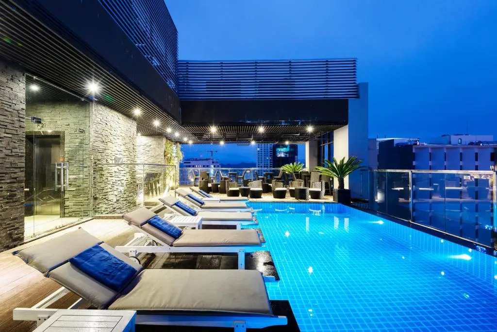 Alana Beach Hotel over view gallery image