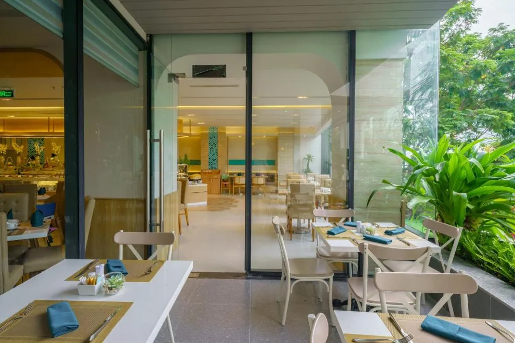 Seaesta Nha Trang Hotel gallery image