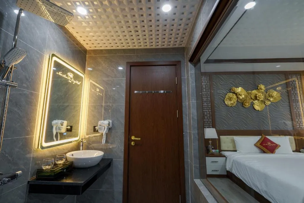 Sunland Halong Hotel and Restaurant gallery image