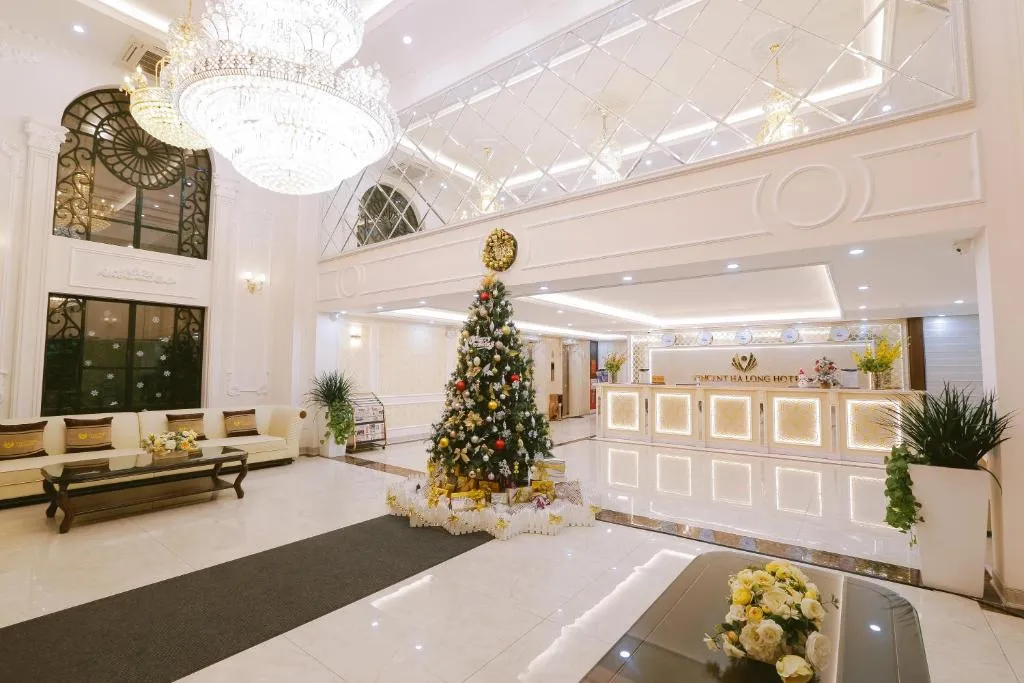 Vincent Halong Hotel gallery image