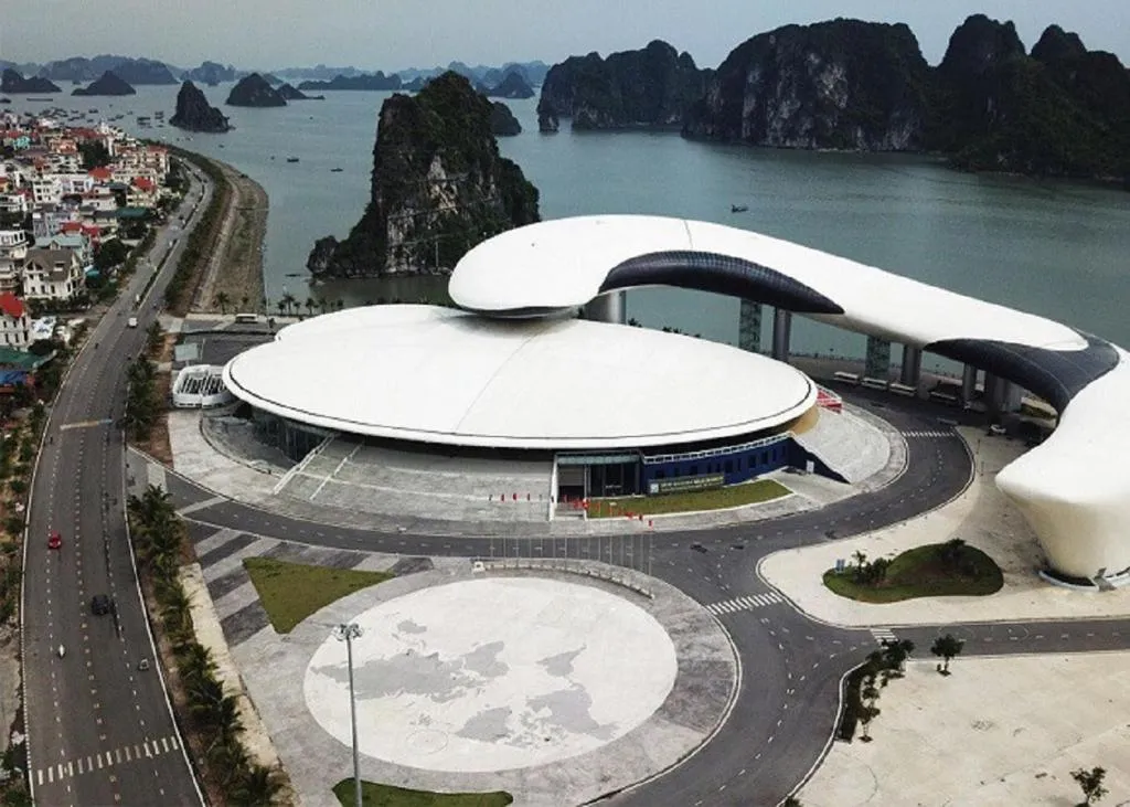 Harmony HaLong Hotel gallery image