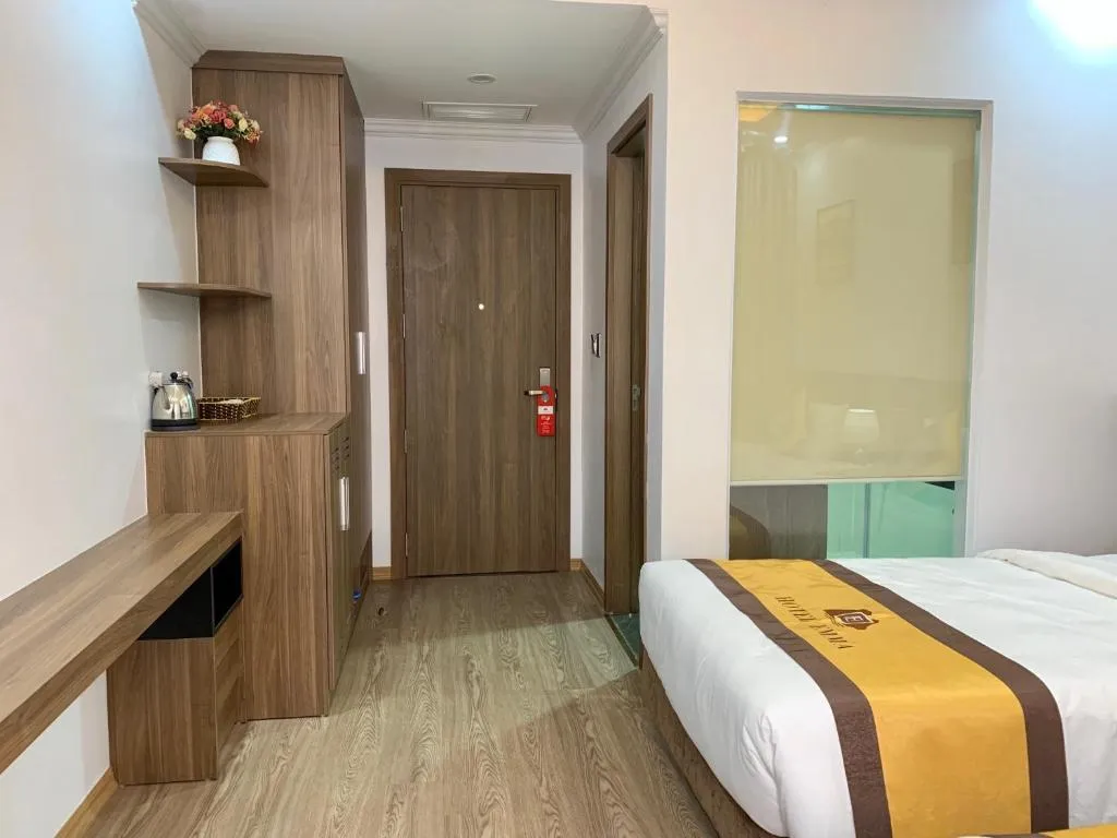 Emma Hotel gallery image