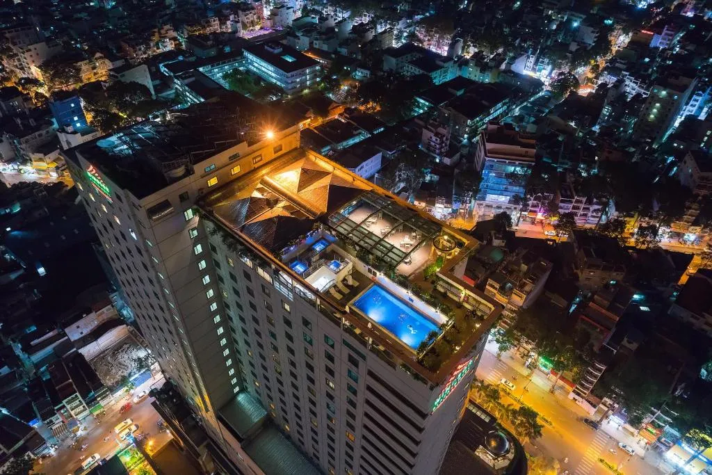 Windsor Plaza Hotel gallery image