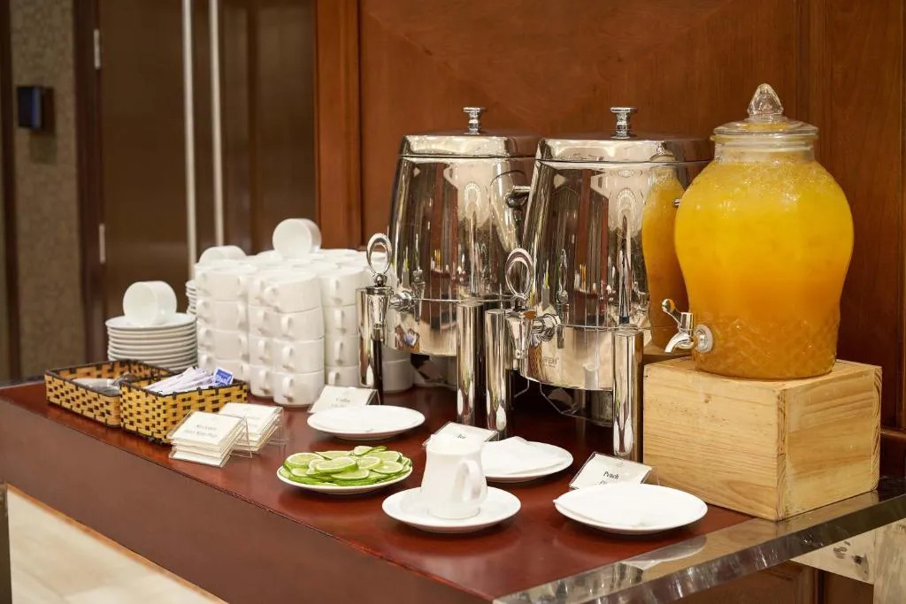 Windsor Plaza Hotel gallery image