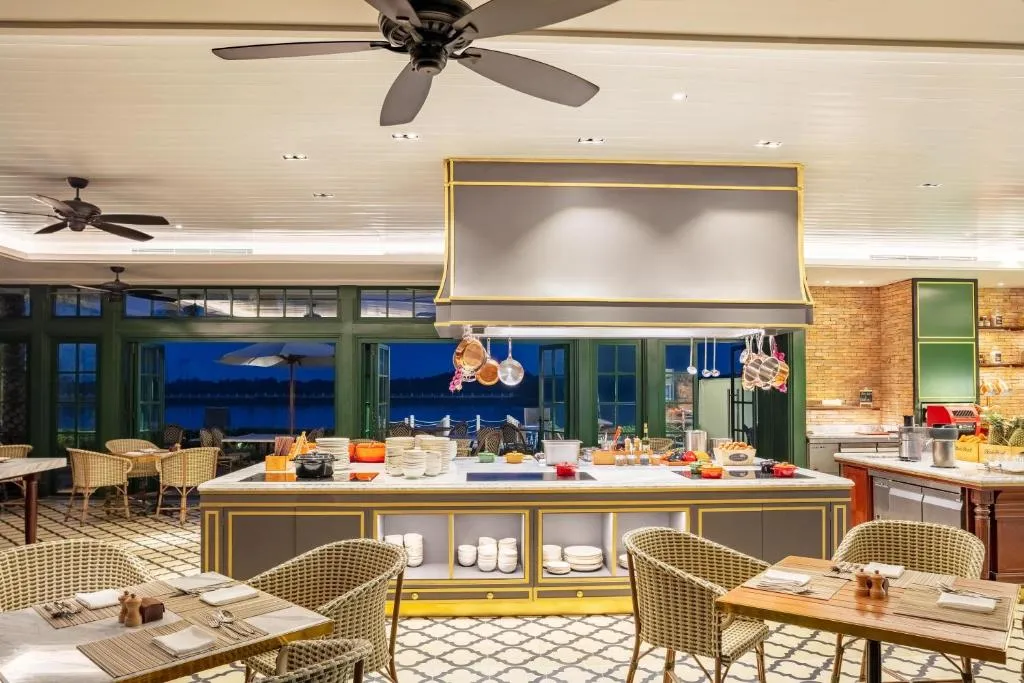 Mia Saigon – Luxury Boutique Hotel gallery image