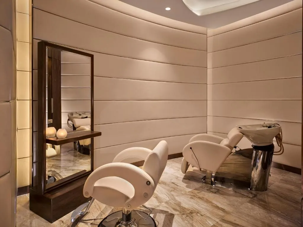 The Reverie Saigon Hotel gallery image
