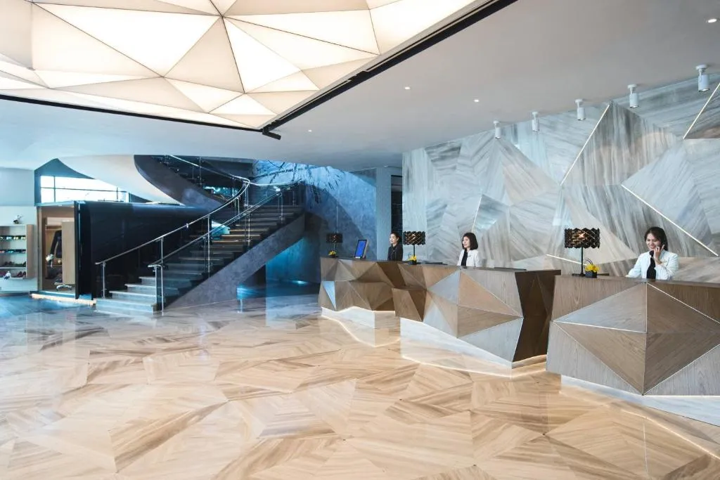 Renaissance Riverside Hotel Saigon gallery image