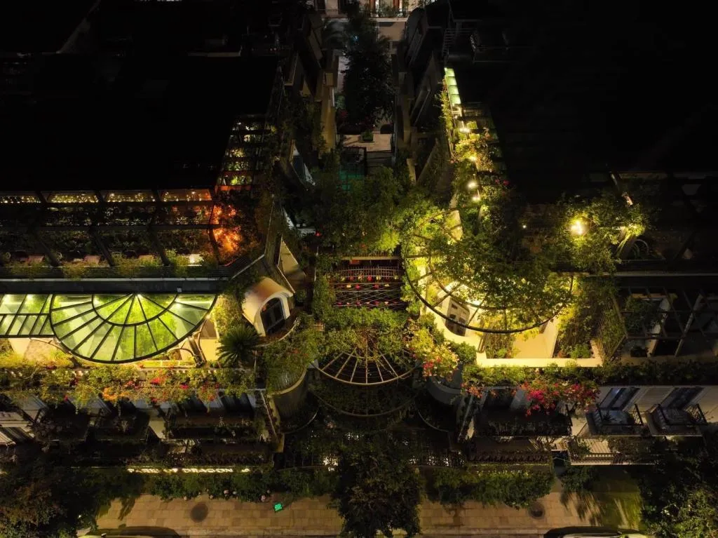 Pullman Saigon Centre Hotel gallery image