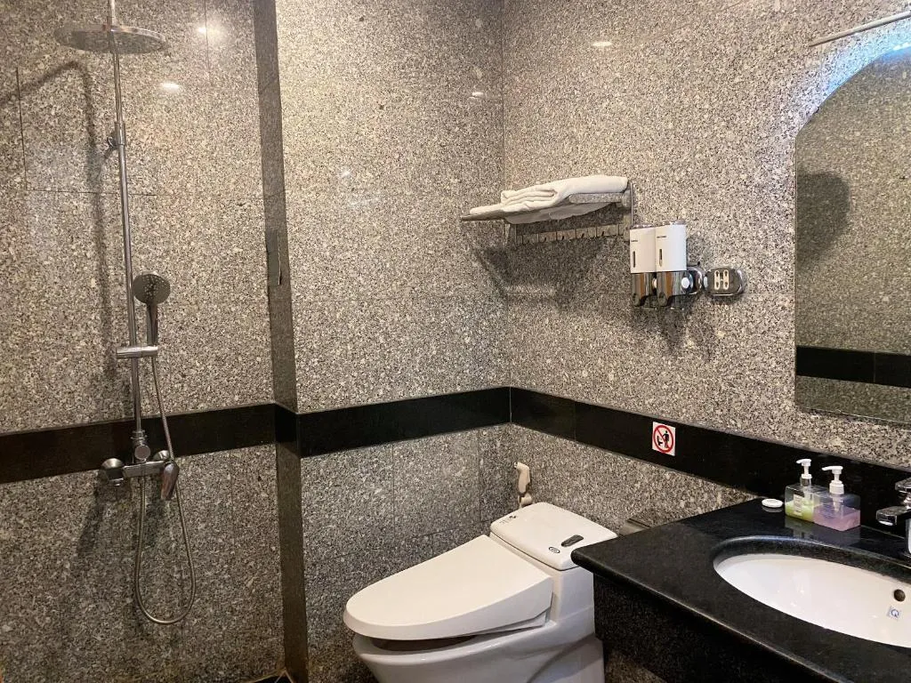 Twins Hotel gallery image