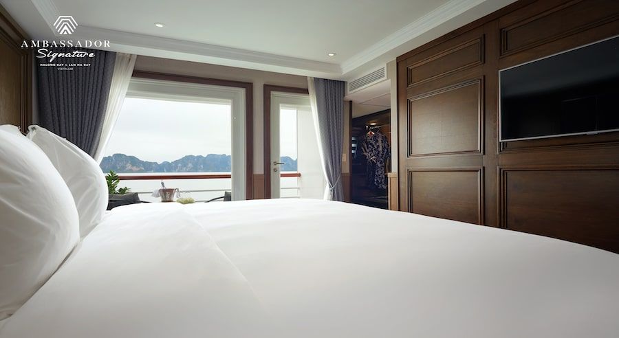 Ambassador Signature Cruise gallery image