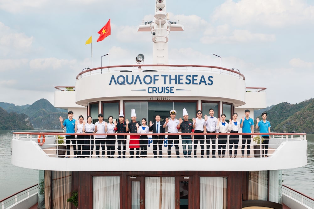 Aqua of the Seas Cruise gallery image