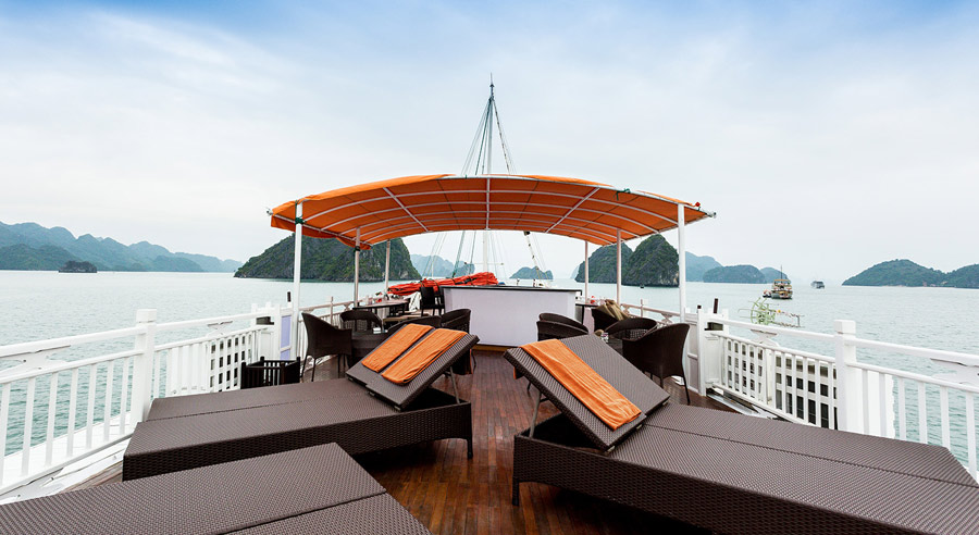 L'Azalee Cruise gallery image