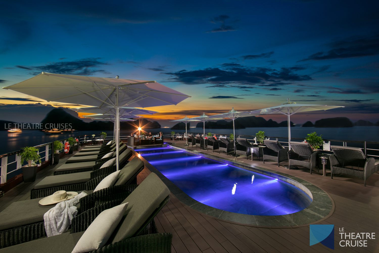 Le Theatre Cruise gallery image
