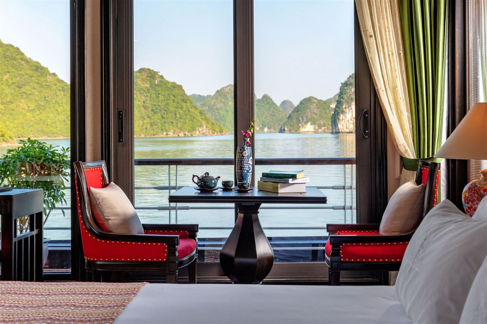 Orchid Premium Cruise gallery image
