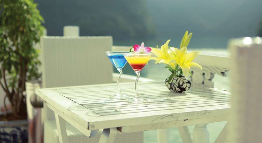 Paloma Cruise gallery image