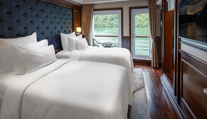 Paradise Elegance Cruise gallery image