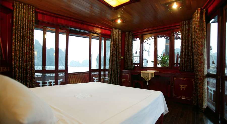Prince Cruise gallery image