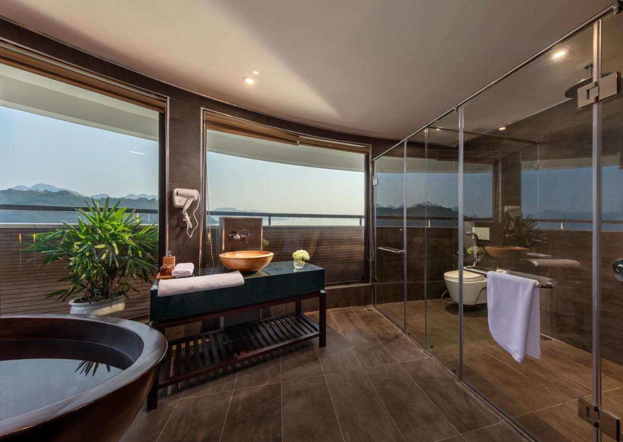 Scarlet Pearl Cruise - Image 19