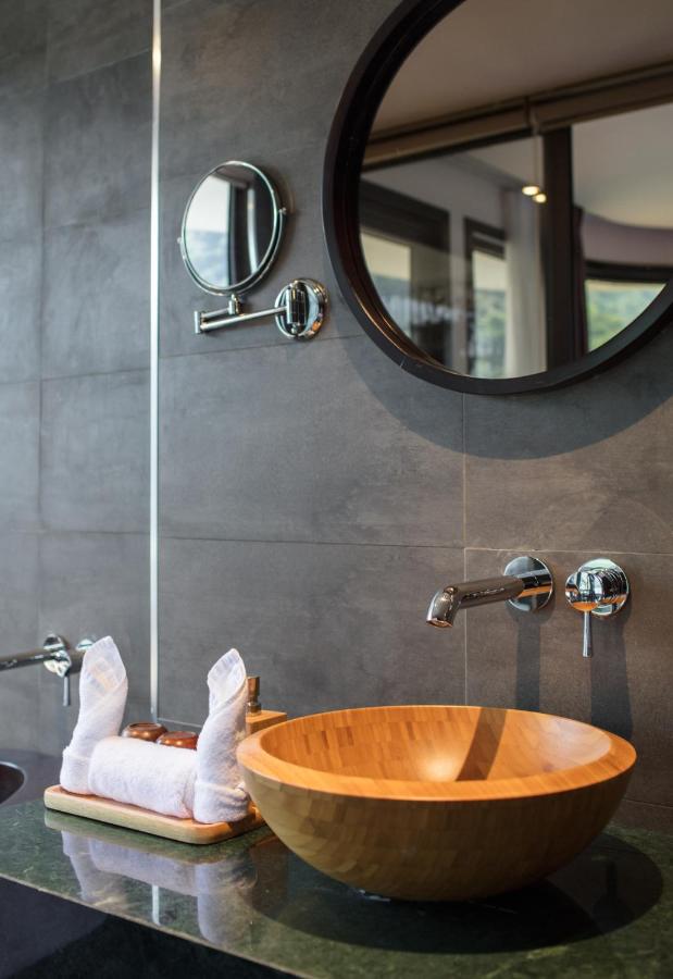 Scarlet Pearl Cruise - Image 3