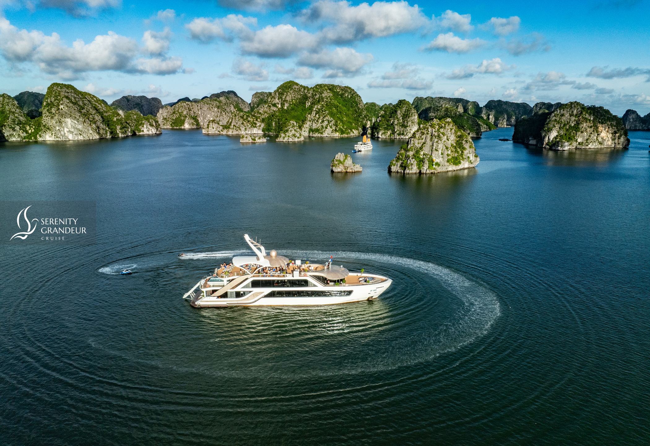 Serenity Grandeur Lan Ha Bay Day Cruise from Hanoi - Image 5