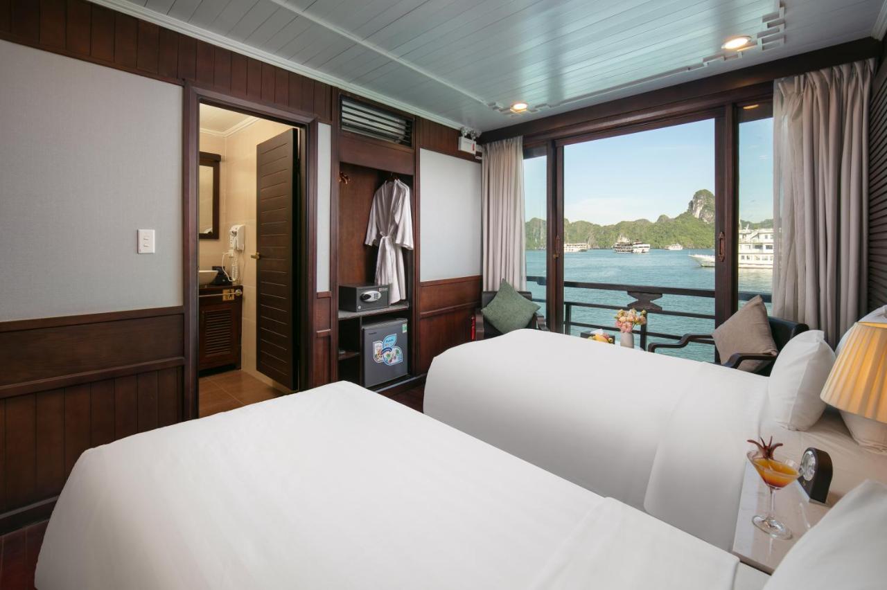 Mila Cruise Halong Bay - Image 32