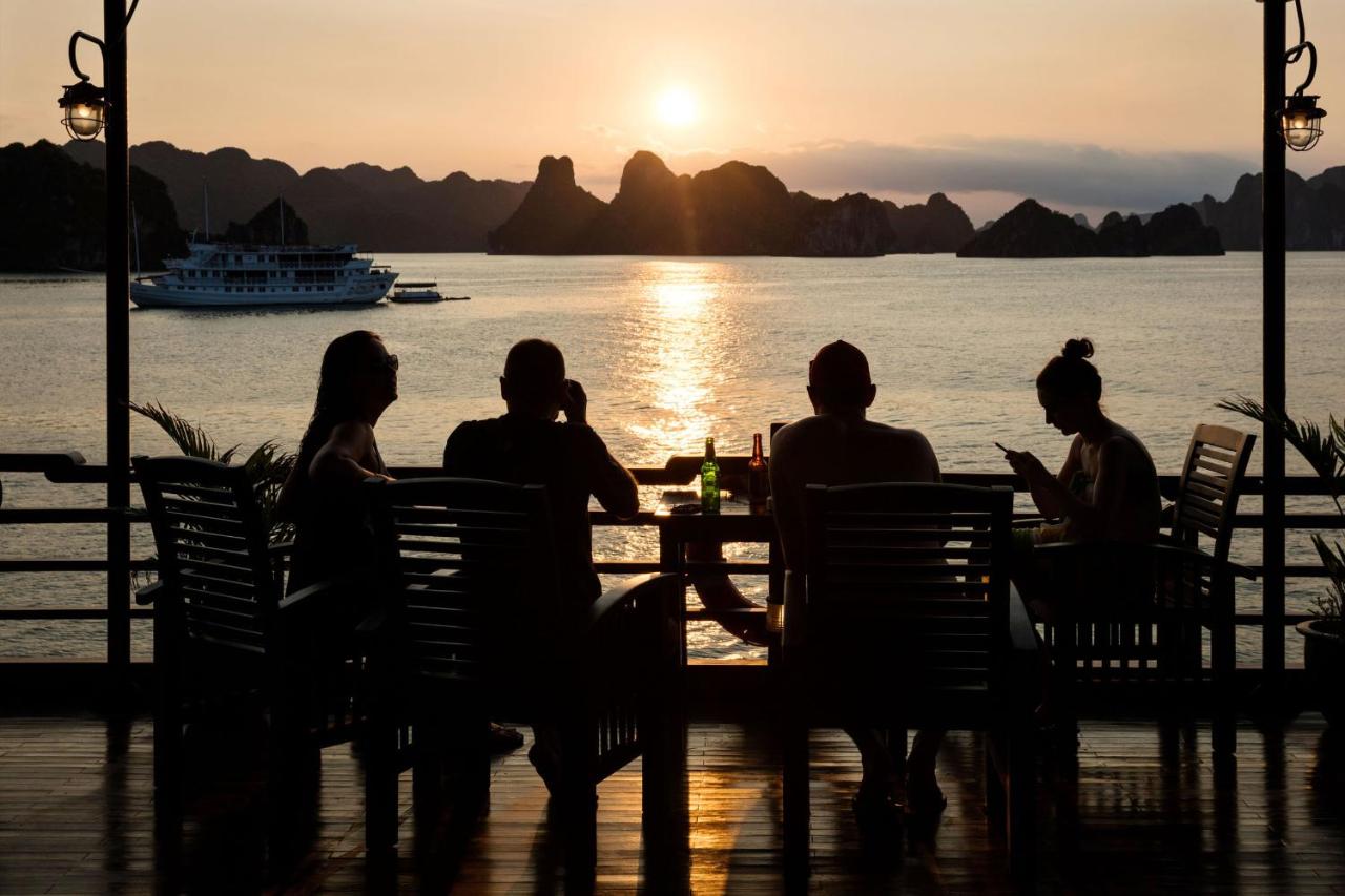 Mila Cruise Halong Bay - Image 3