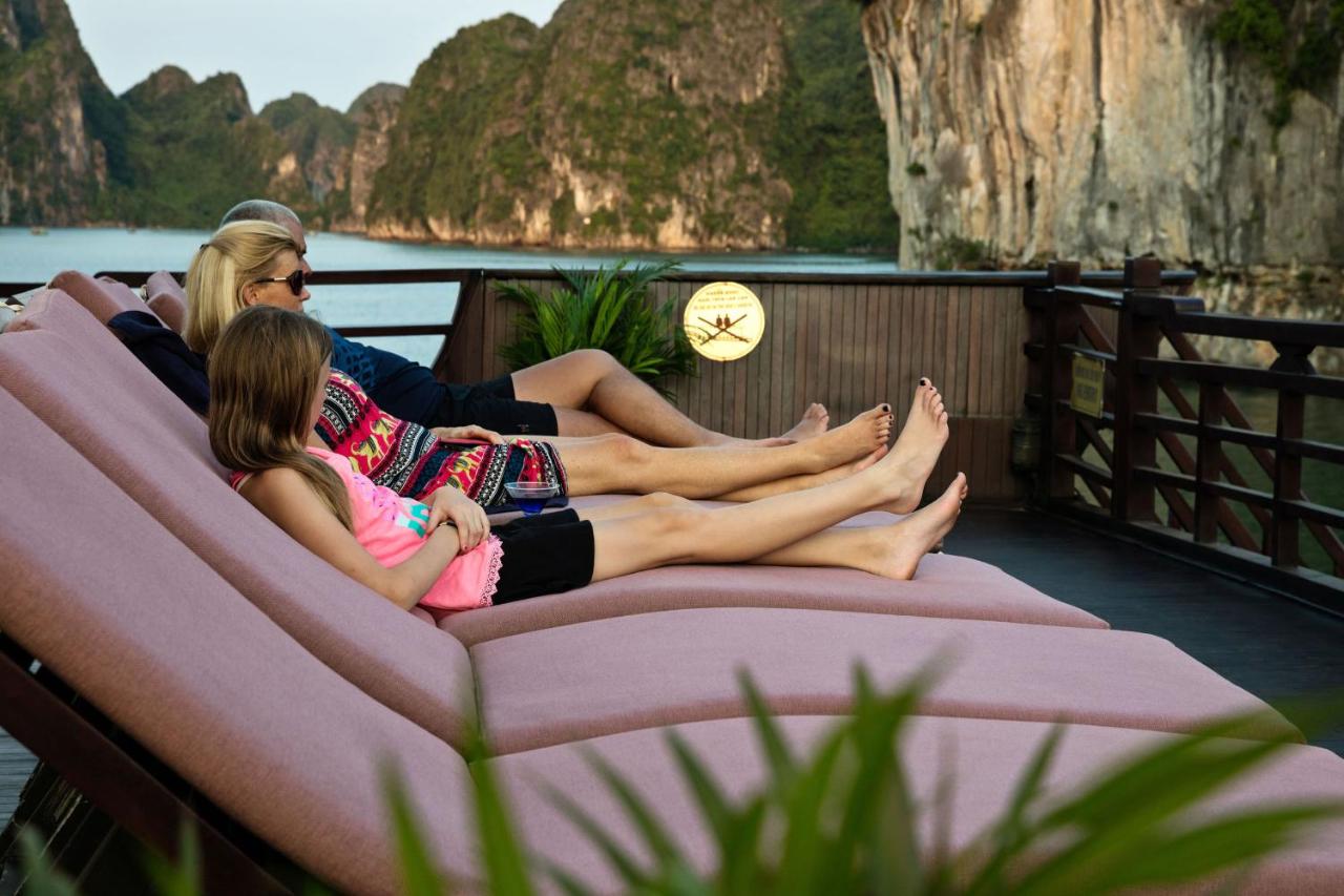 Mila Cruise Halong Bay - Image 4