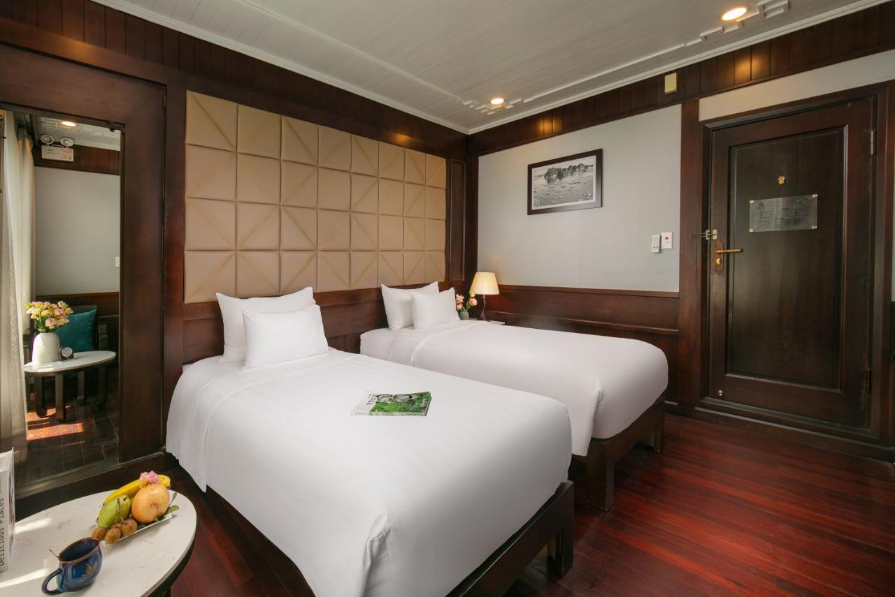 Mila Cruise Halong Bay - Image 28