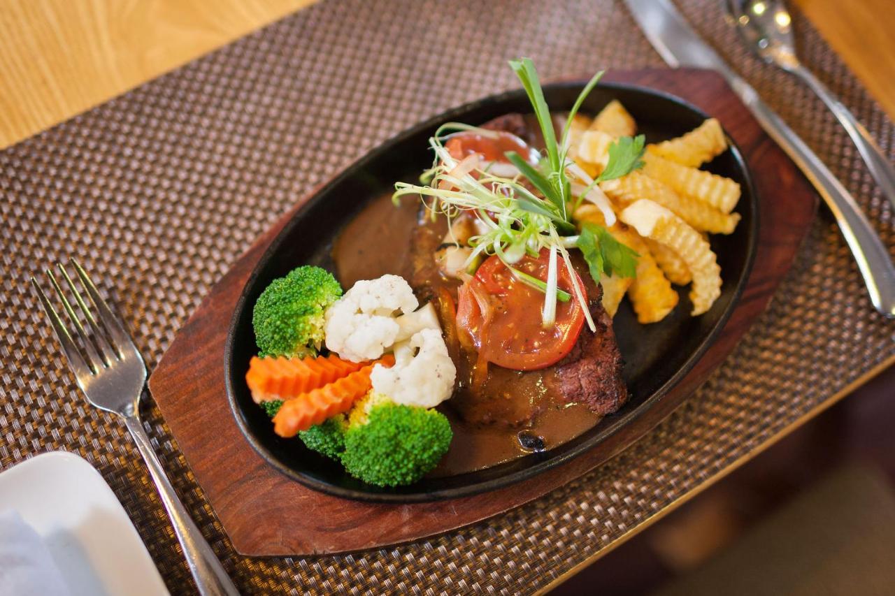 Mila Cruise Halong Bay - Image 15