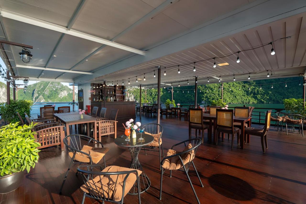 Mila Cruise Halong Bay - Image 40