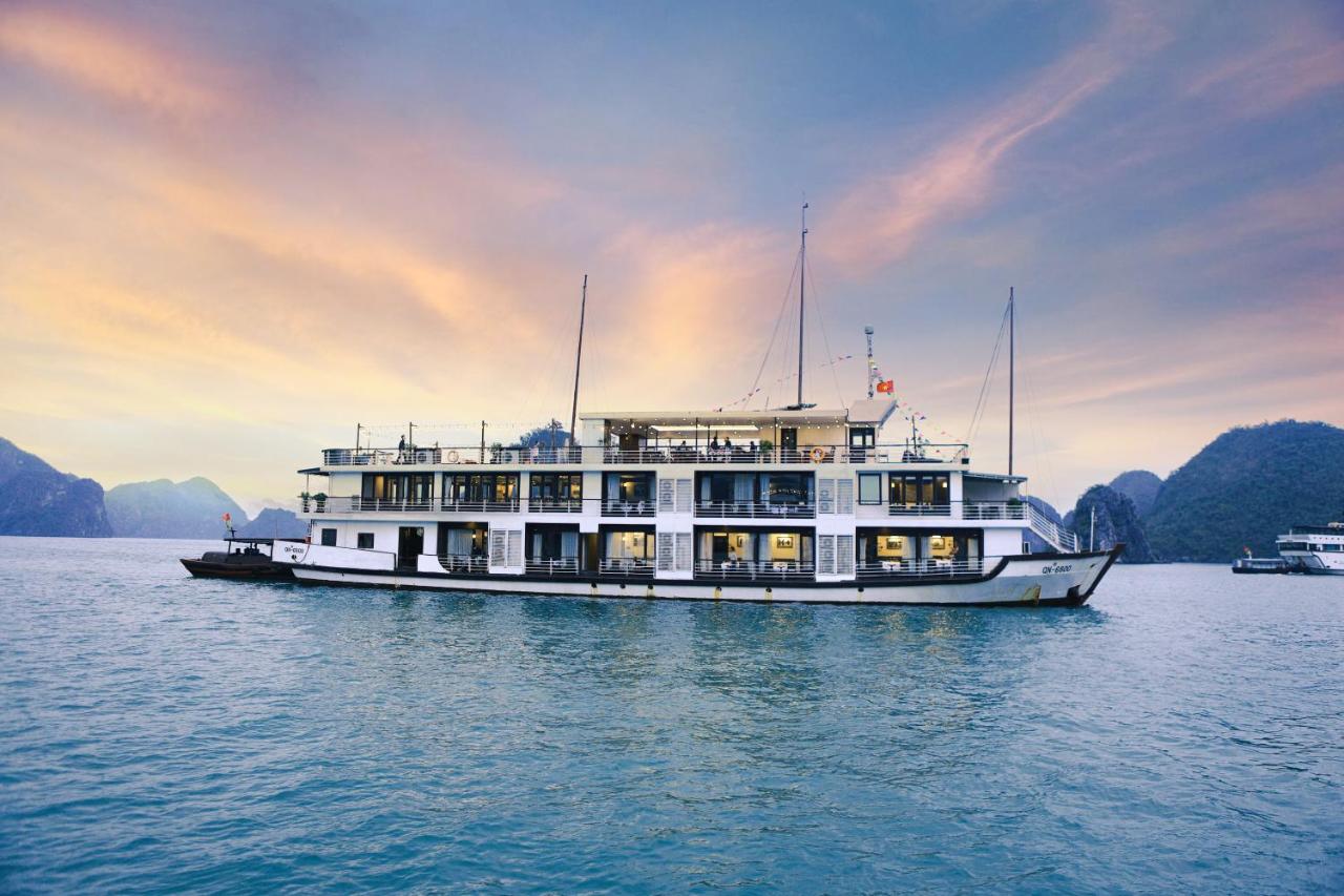 Mila Cruise Halong Bay