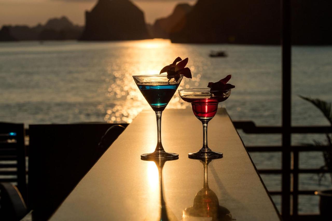 Mila Cruise Halong Bay - Image 8