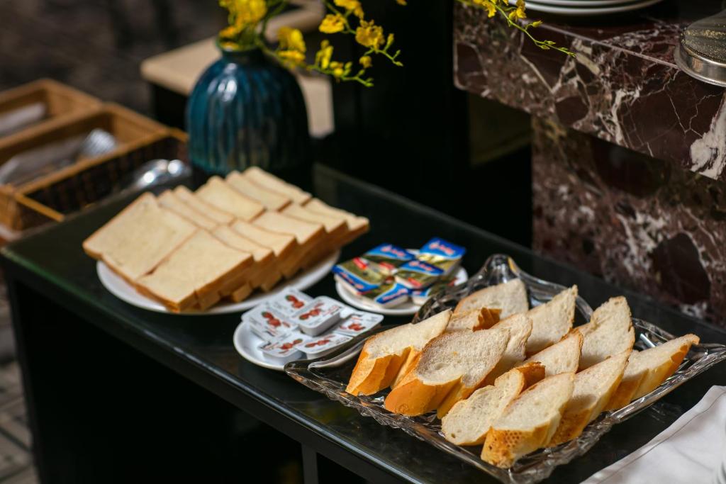 Lavender Central Hotel & Spa Hanoi - Image 5