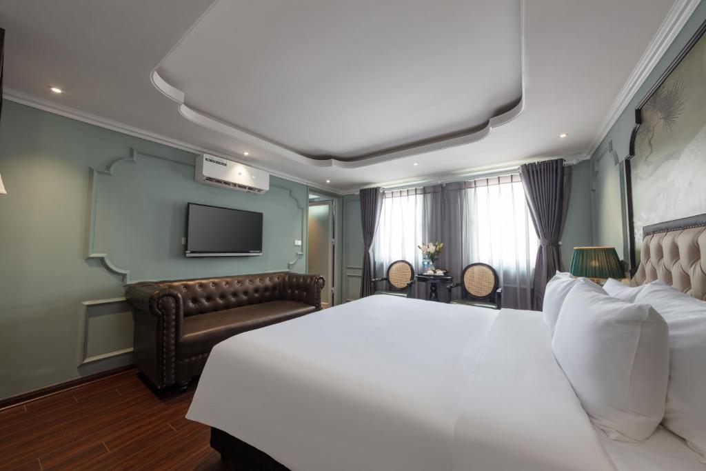 Madelise Grand Hotel - Image 12