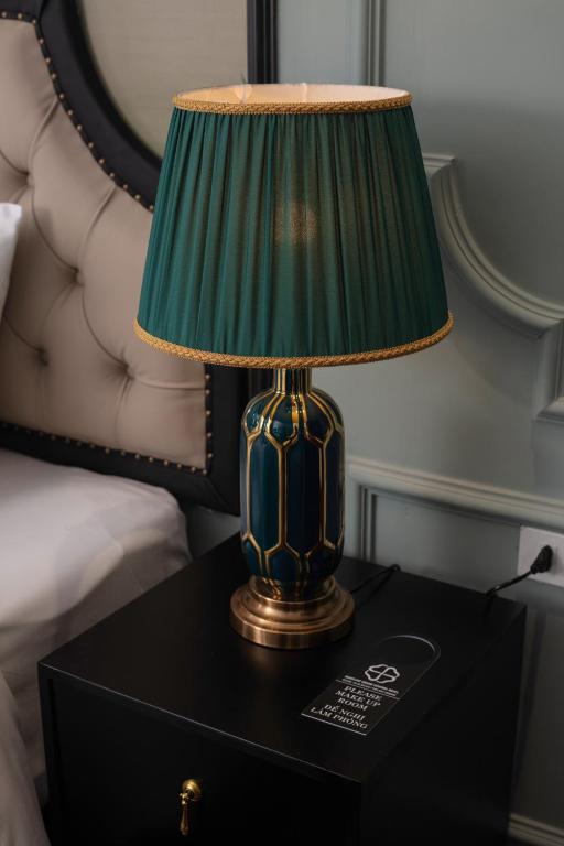 Madelise Grand Hotel - Image 25