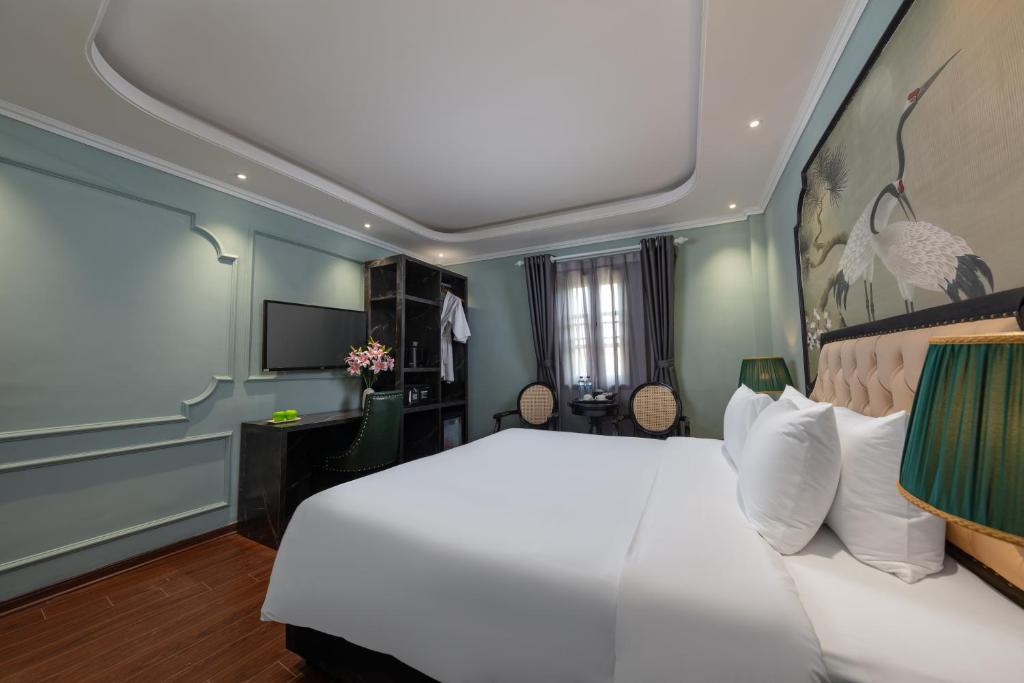 Madelise Grand Hotel - Image 6