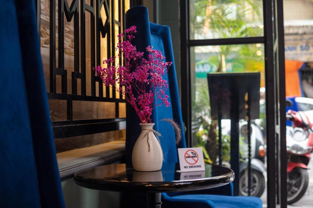 Madelise Palace Hotel & Spa - Image 11