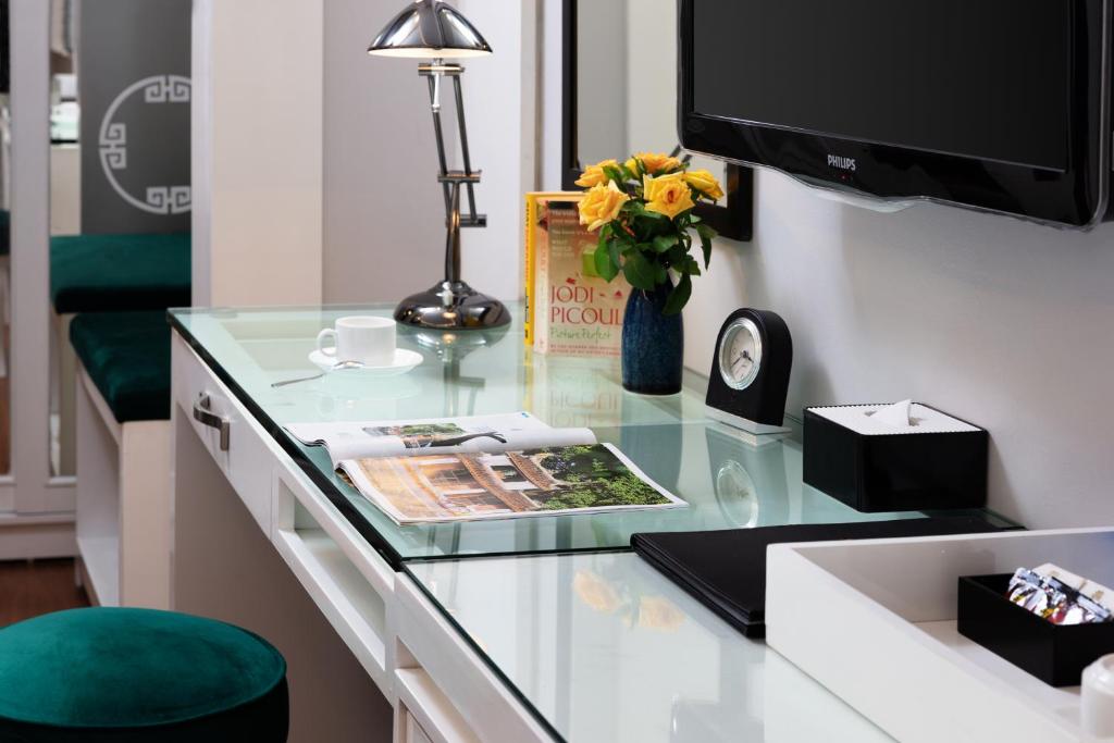 Minerva Church Hotel​ - Image 36