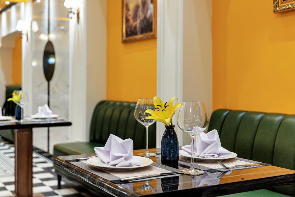 Minerva Church Hotel​ - Image 7