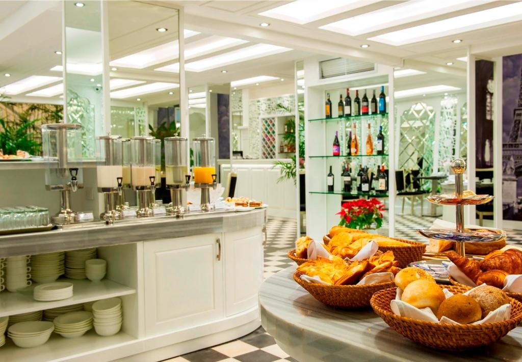 Minerva Church Hotel​ - Image 1