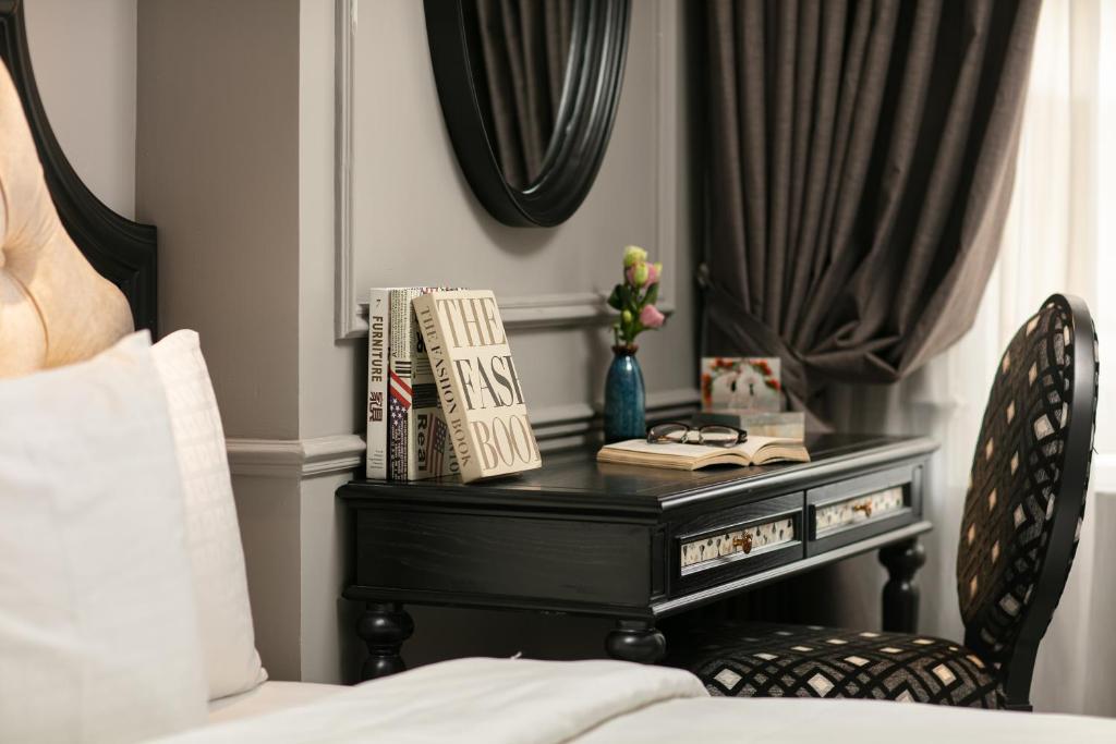 Scent Premium Hotel and Sky Bar - Image 3