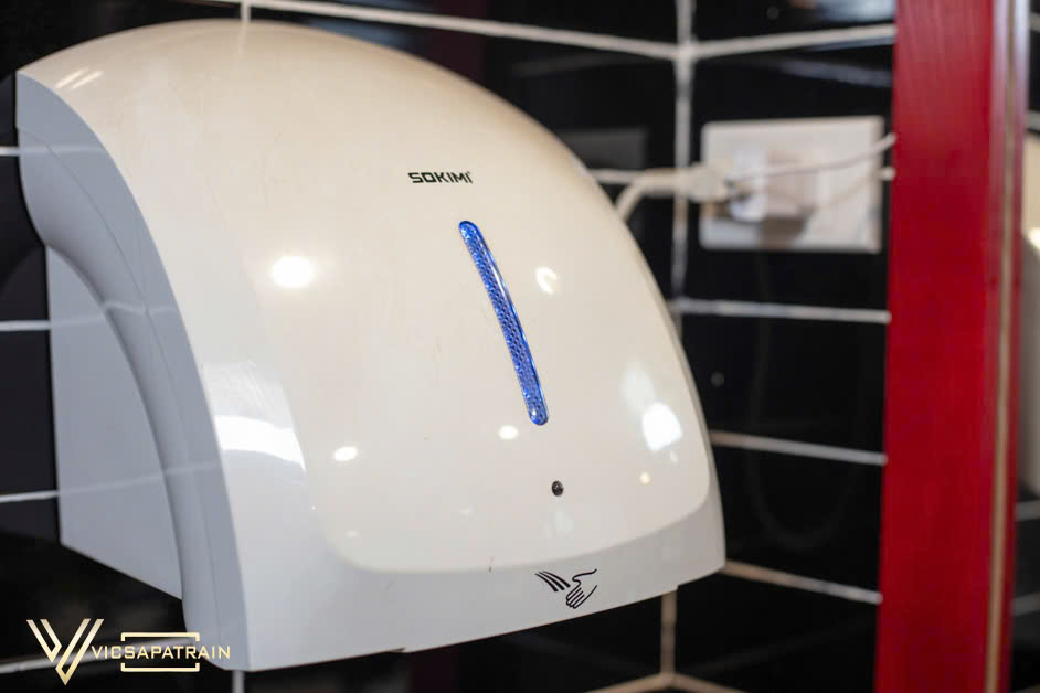 Vicsapa Train Hanoi - Lao Cai - Hanoi - Image 6