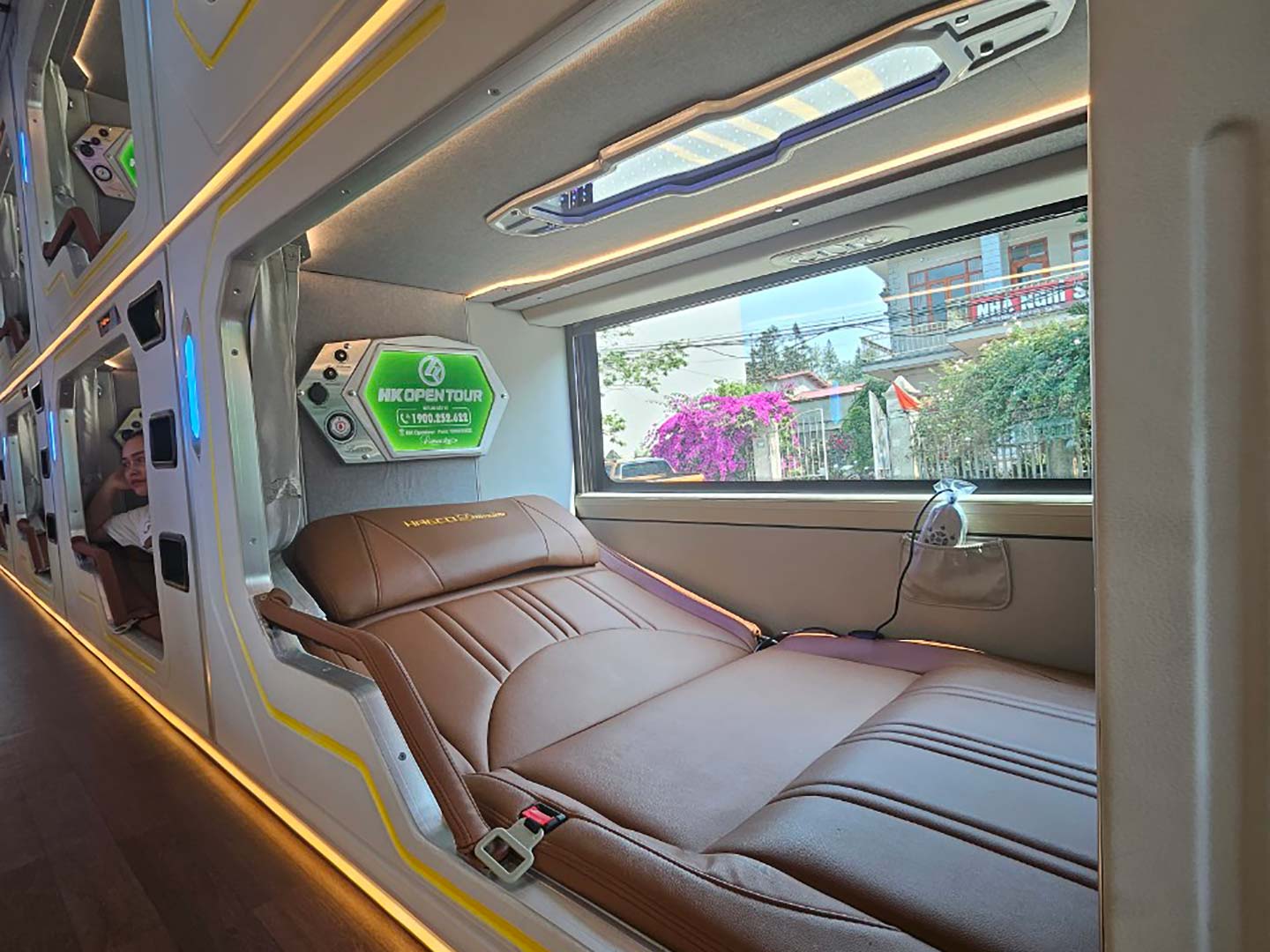 HK Open Tour: Hanoi - Sapa Bus - Image 2