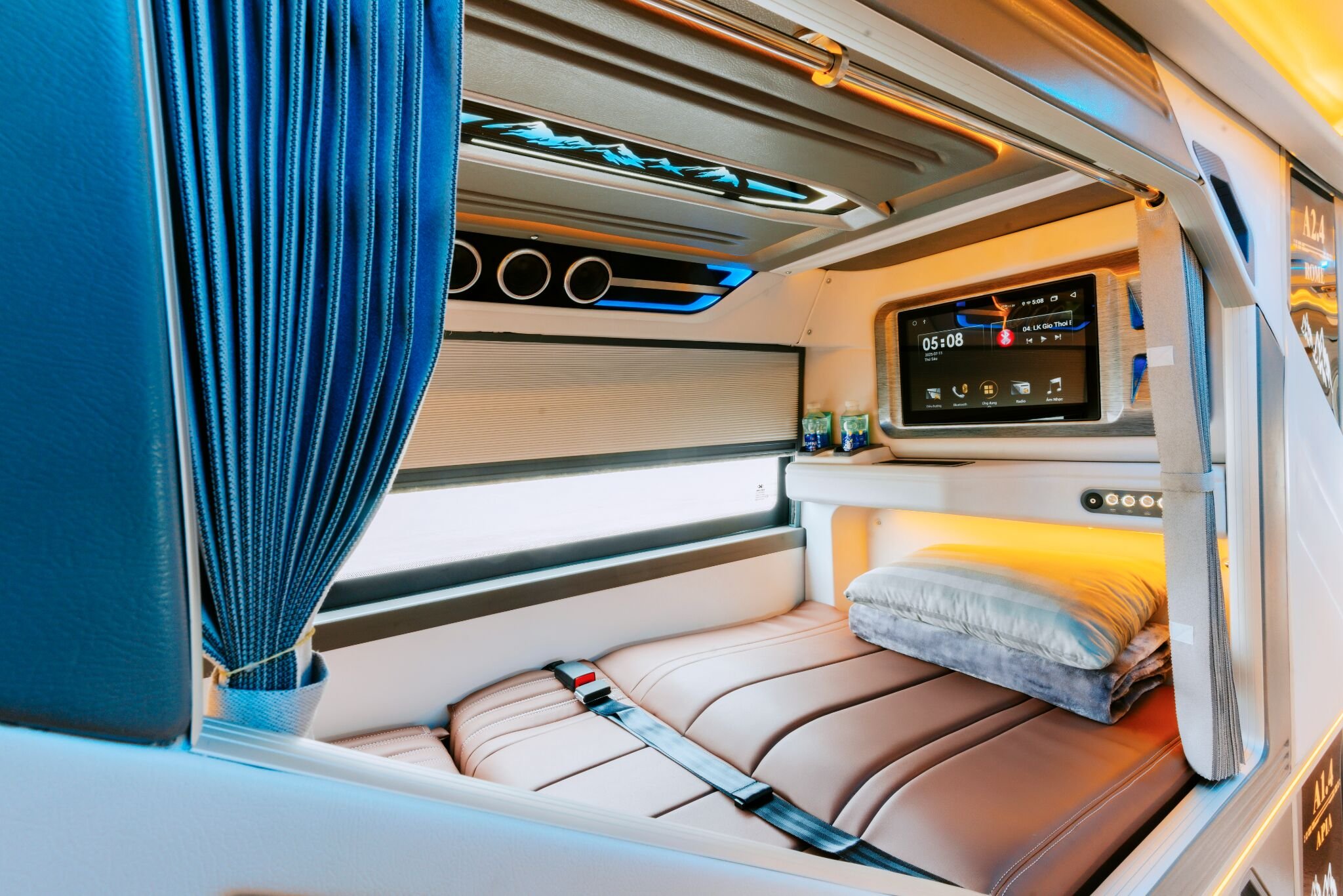 HK Open Tour: Hanoi - Sapa Bus - Image 11