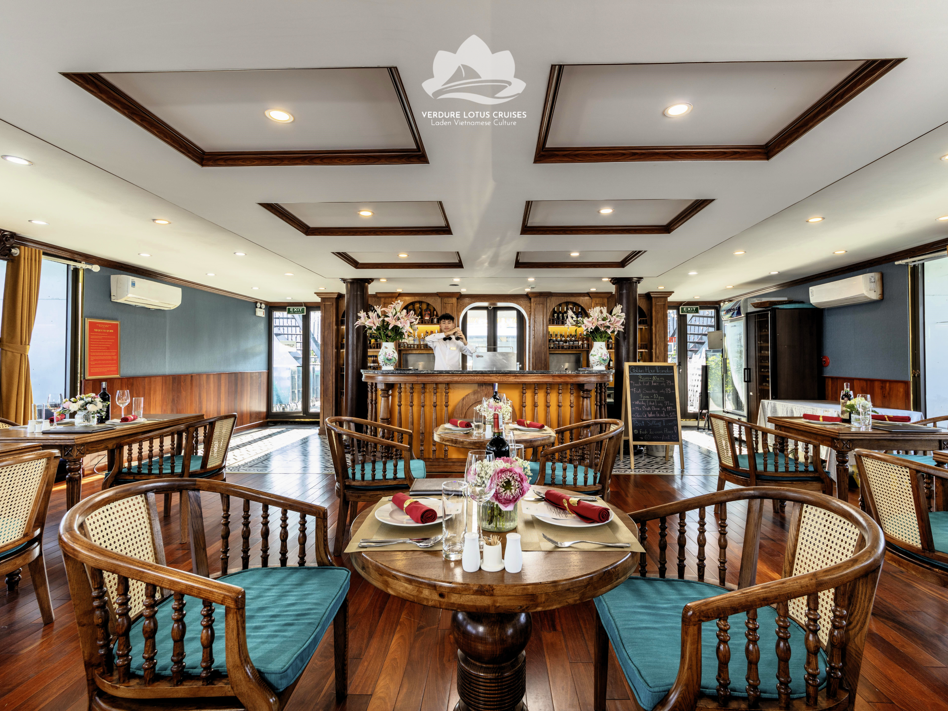 Verdure Lotus Grandeur on Ha Long Bay - Image 4