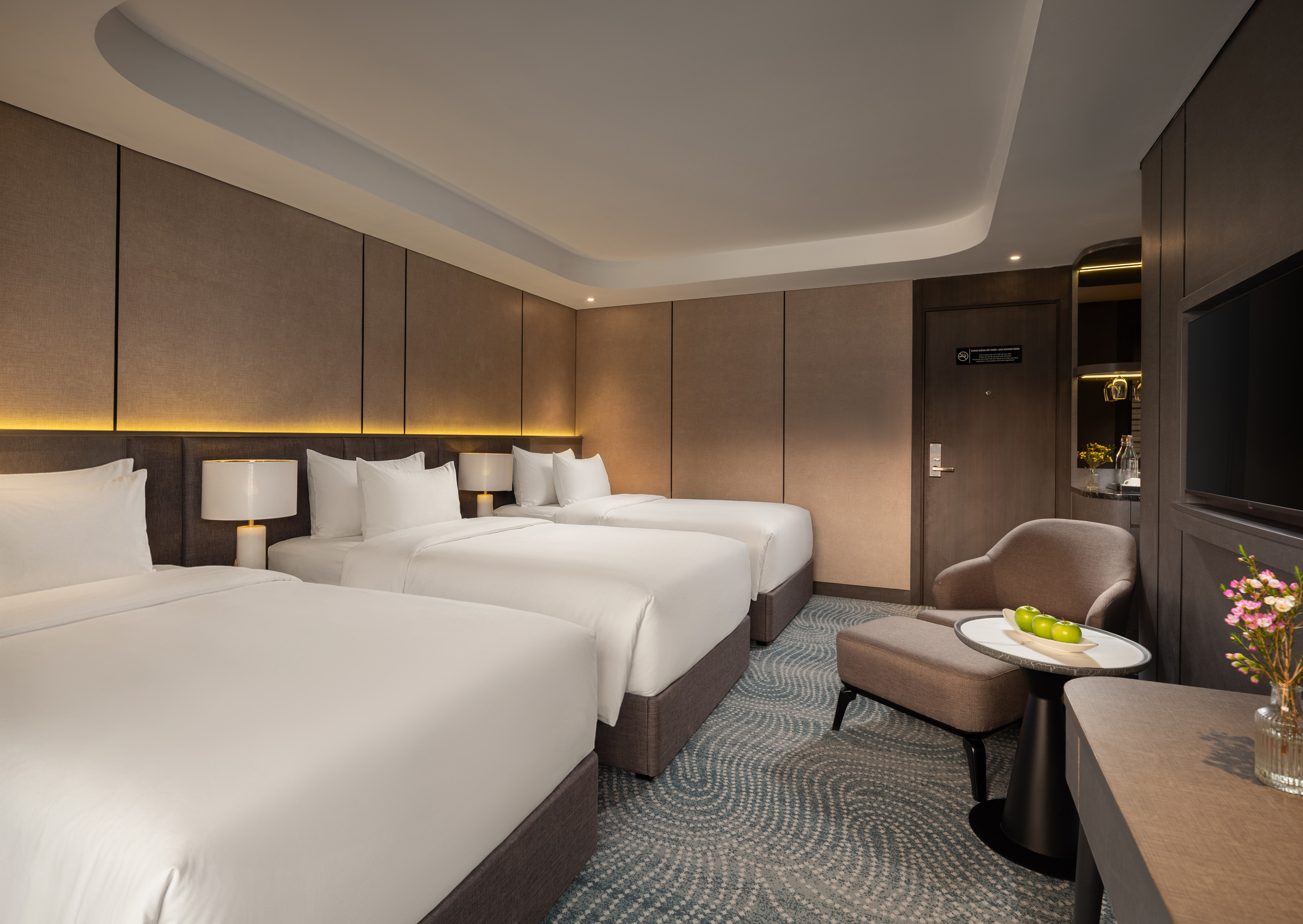Tulip Cruise - Junior Suite Sea View With Private Balcony - Image 4